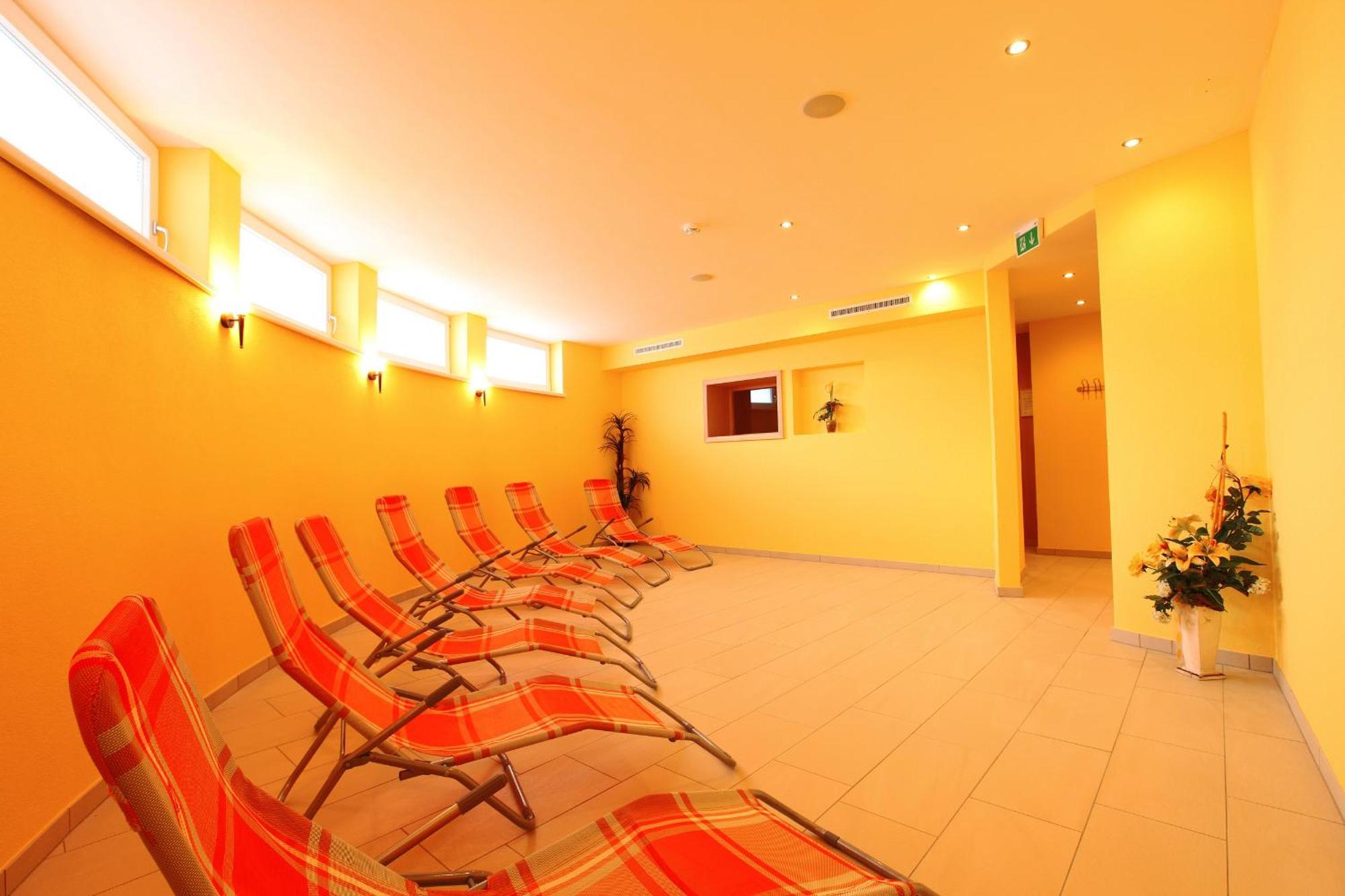 Berghotel Rasis Galtür エクステリア 写真