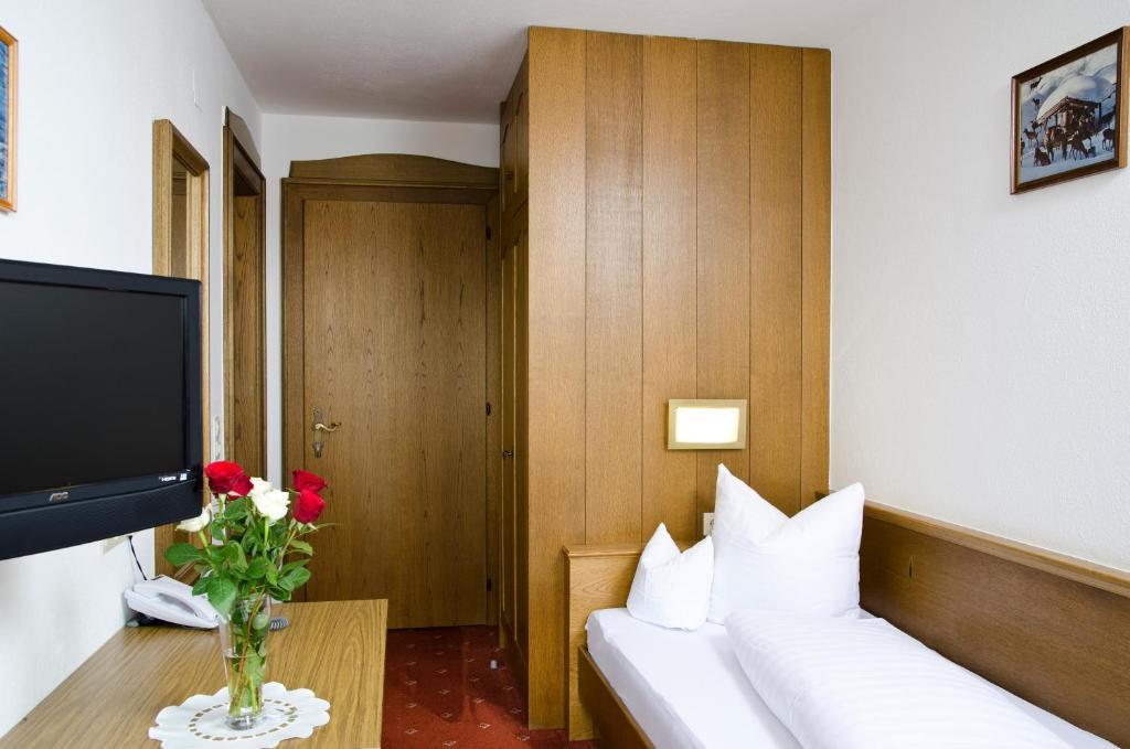 Berghotel Rasis Galtür 部屋 写真