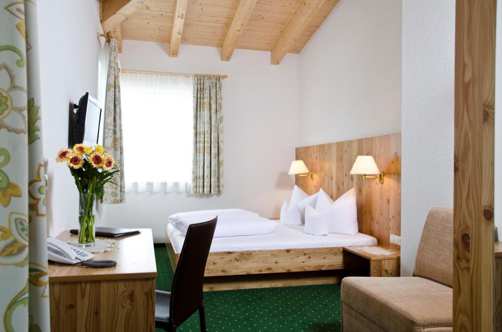 Berghotel Rasis Galtür 部屋 写真
