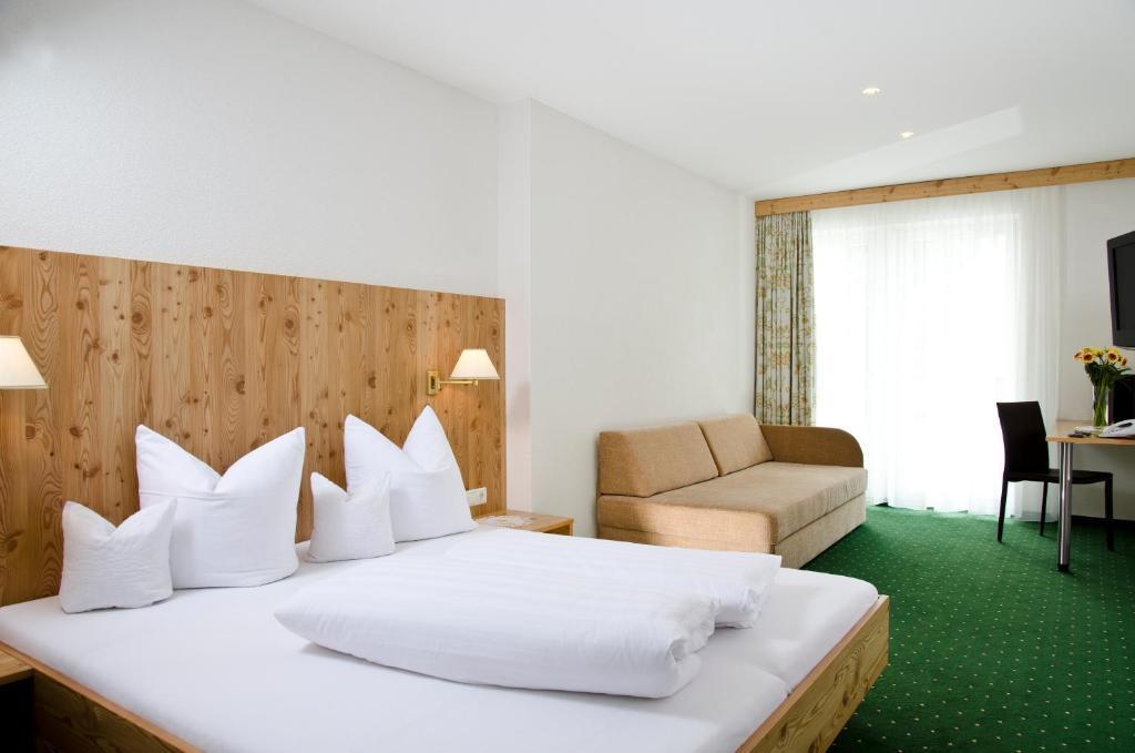 Berghotel Rasis Galtür 部屋 写真