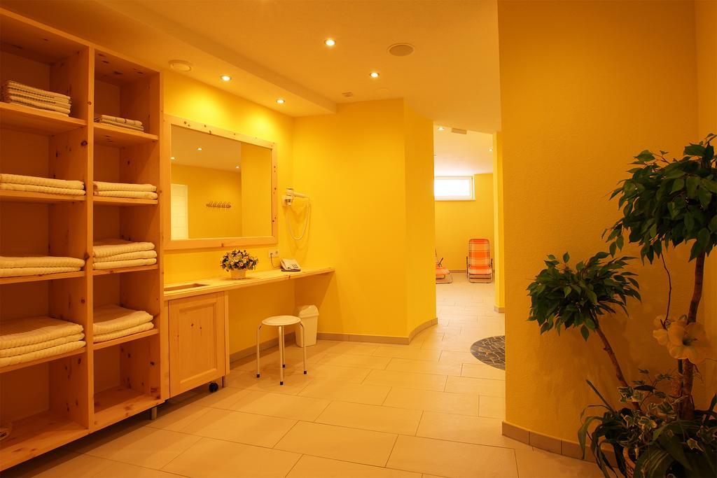 Berghotel Rasis Galtür エクステリア 写真